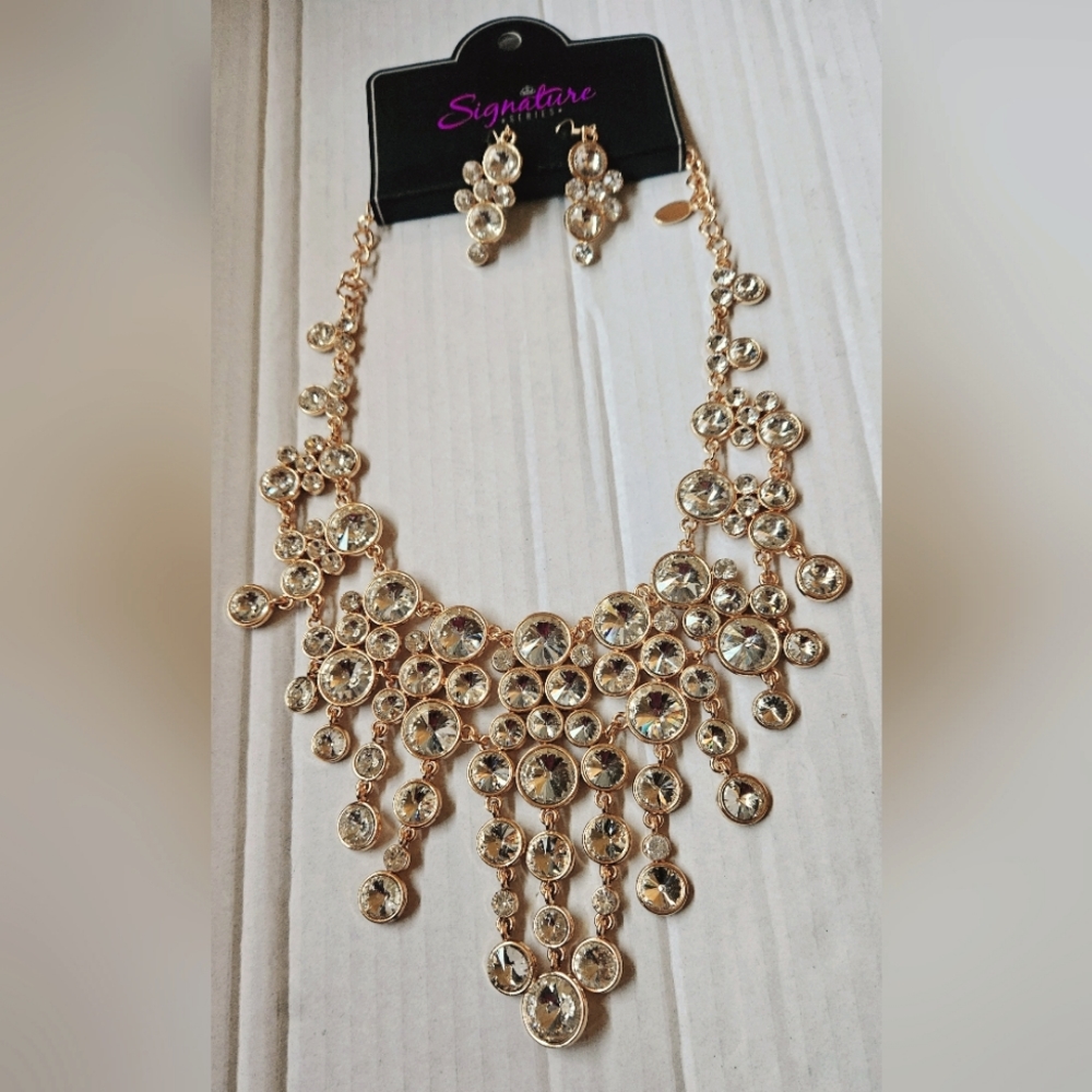 Necklace and earrings
